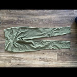 Victoria’s Secret Leggings - Olive